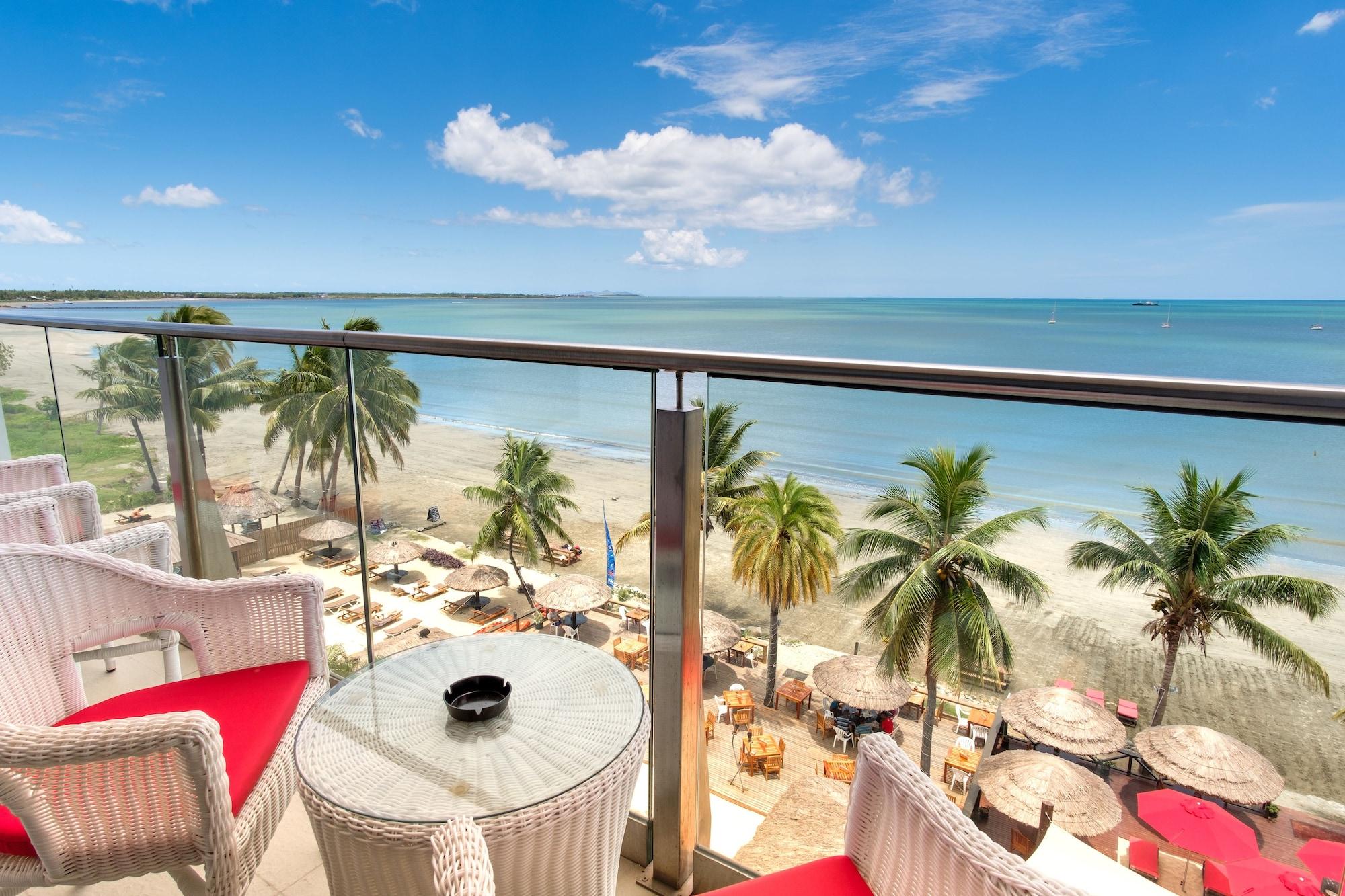 Ramada Suites By Wyndham Wailoaloa Beach Fiji Нанди Экстерьер фото