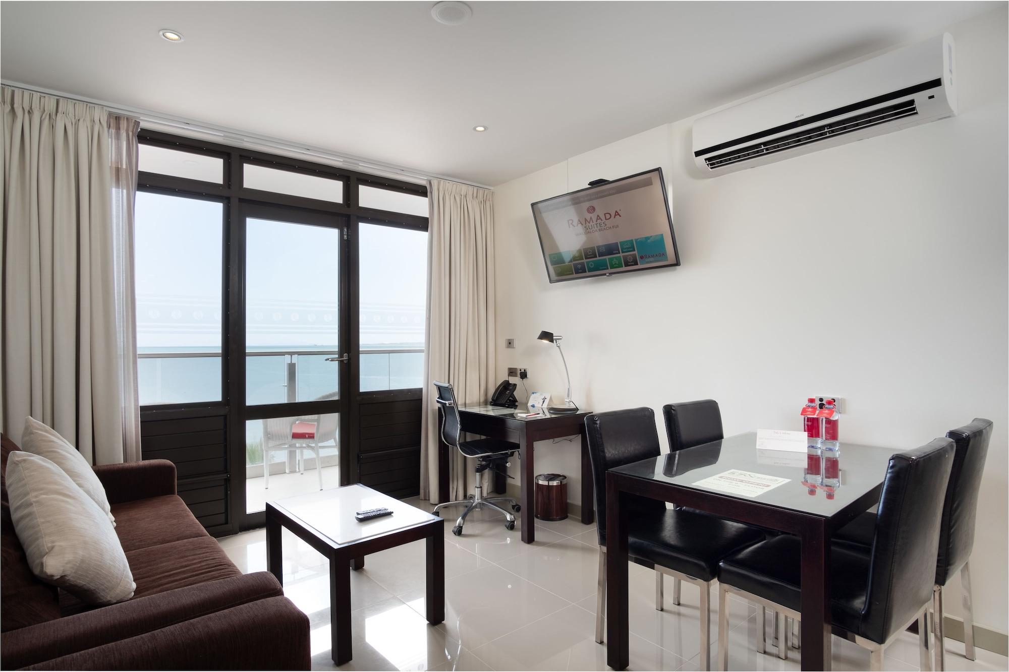 Ramada Suites By Wyndham Wailoaloa Beach Fiji Нанди Экстерьер фото
