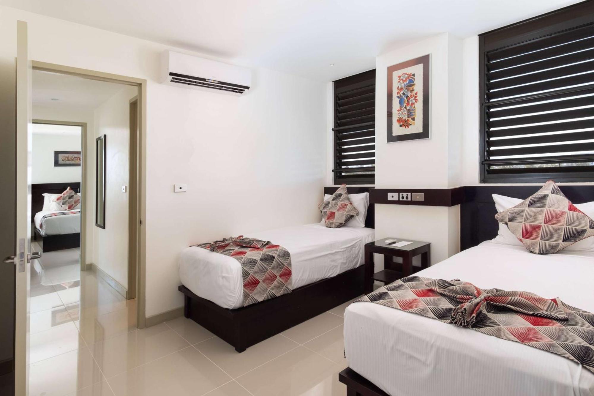 Ramada Suites By Wyndham Wailoaloa Beach Fiji Нанди Экстерьер фото