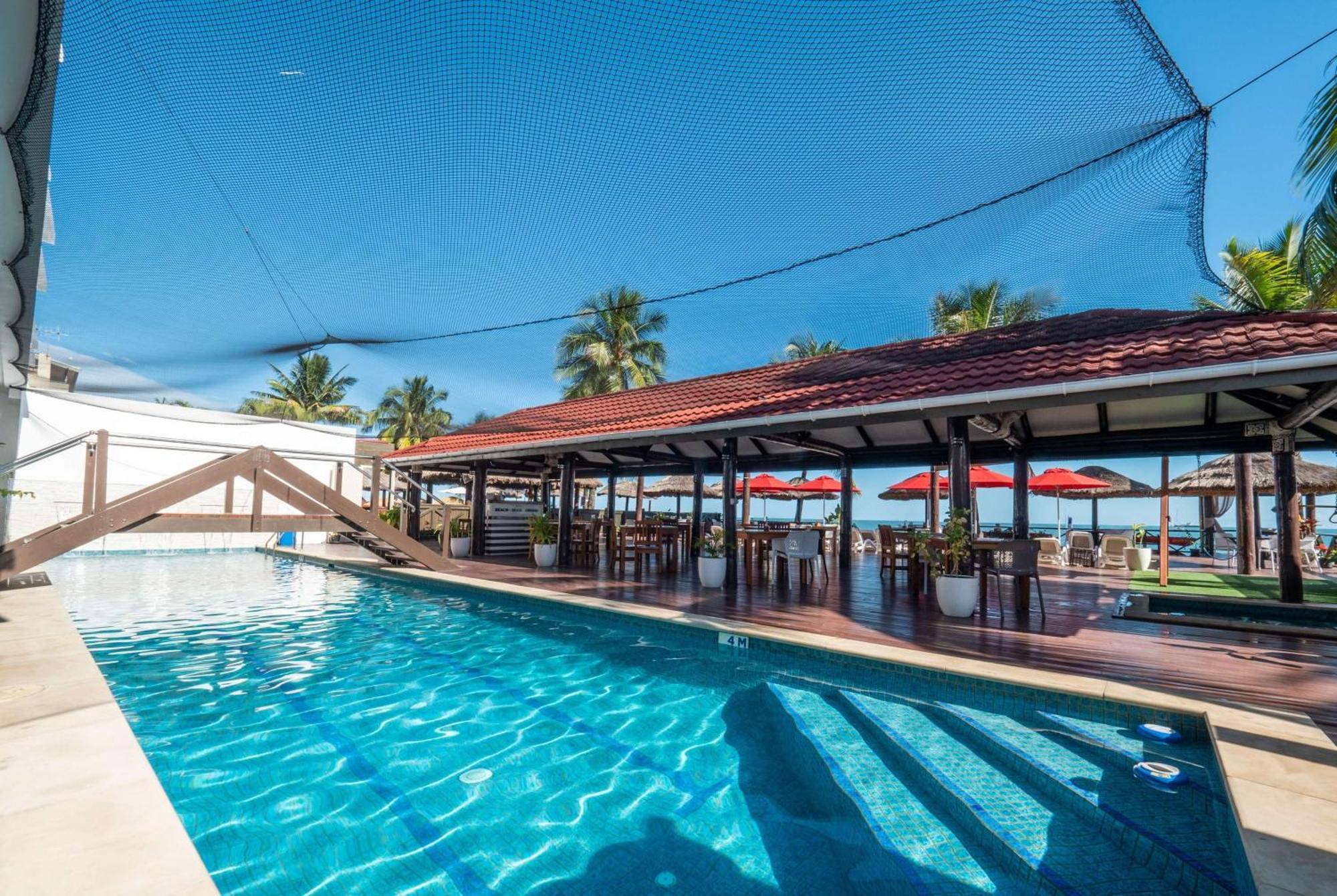 Ramada Suites By Wyndham Wailoaloa Beach Fiji Нанди Экстерьер фото